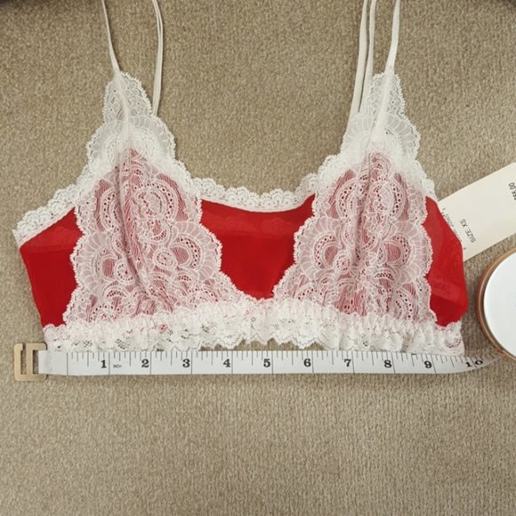 Hanky Panky Bra & Panty Set - Picture 3 of 6